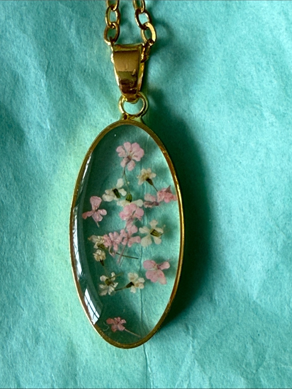 Gold Oval Resin Pendant Necklace with Pink Floral Inlay